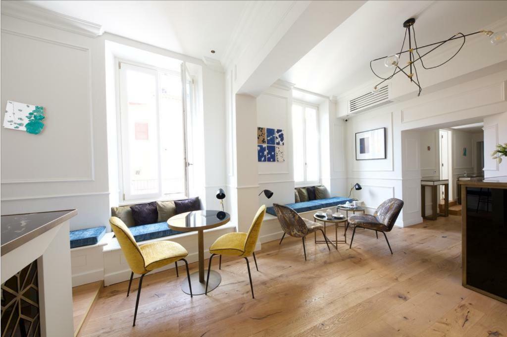 Parisii Luxury Relais Rome Bed & Breakfast Bagian luar foto